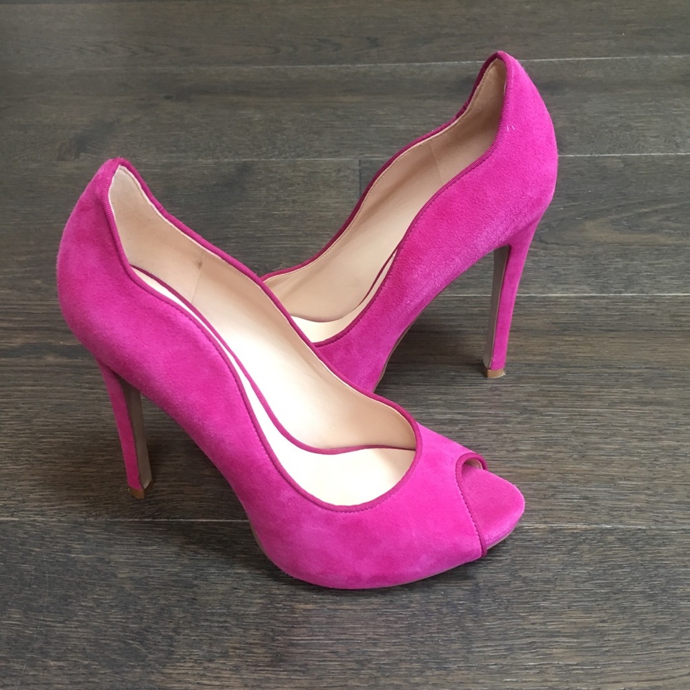 Stunning Peep-Toe Pumps